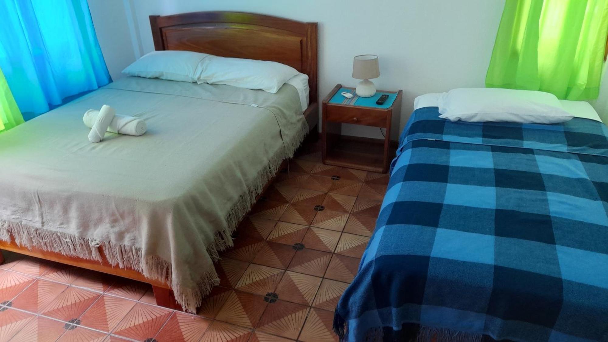 El Paraiso Puerto Ayora  Habitación foto